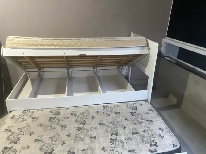 CAMA SOLTEIRO COM AUXILIAR E BAÚ
