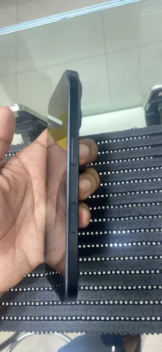 iPhone 16 128GB 