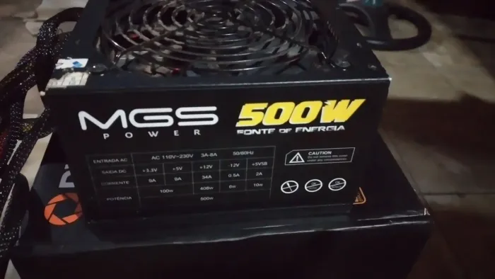 Fonte de energia para PC 