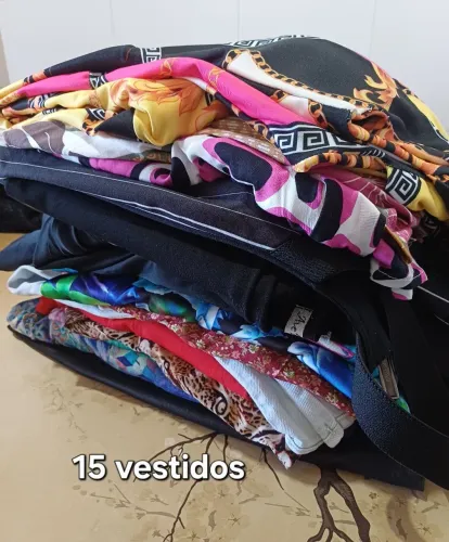 Lote com 15 vestidos verão