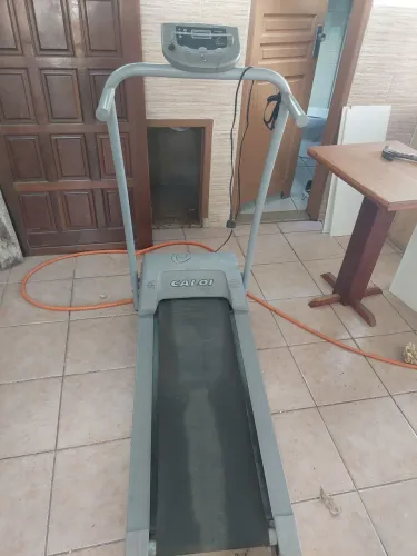 Vendo esteira Caloi