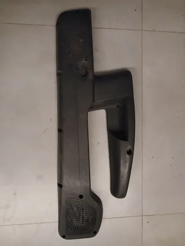 Acabamentos porta strada