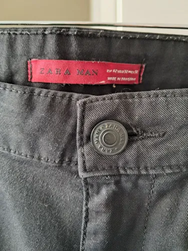 Calça Slim preta Zara