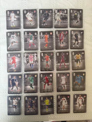 Set completo 50 Moment Kayou Fifa