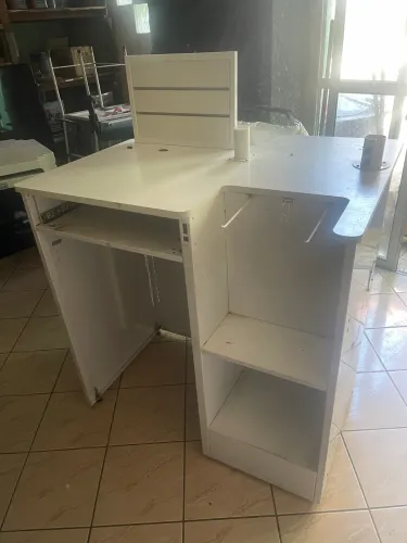 Balcão de atendimento Tipo Caixa em Aço