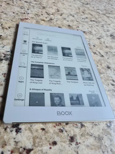 E-reader tablet Onyx Boox Nova Air C (7.8?)