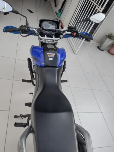 Crosser Bem conservada
