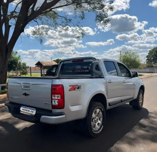 Chevrolet S10 Pick-up LT 2.8 TDI 4X4 CD Diesel AUT 2015