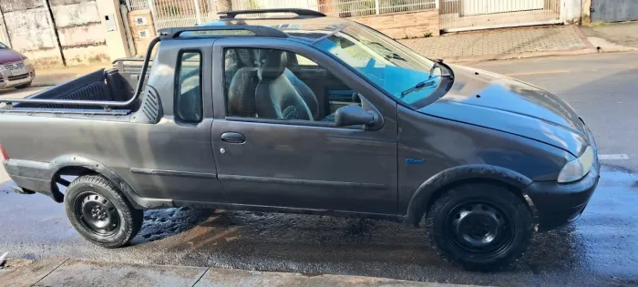 Saveiro 1.5 4 portas 2001