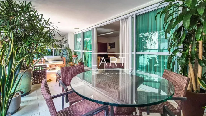 Apartamento com 3 dormitórios para alugar, 240 m² por R$ 39.200,00/mês - Leblon - Rio de J