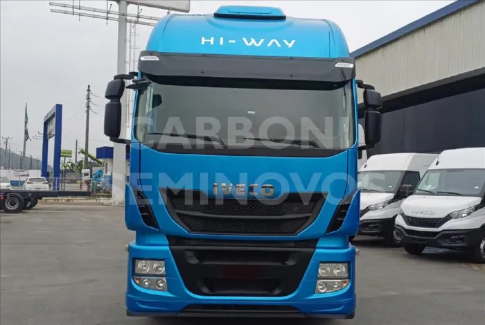 IVECO STRALIS HI WAY 600-S44T 6X2 DIESEL E5