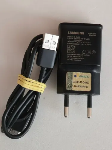 Carregador Samsung 15 watts , carga rápida.