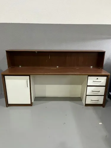 Doação de Balcão de Madeira