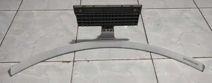 Base para Smart TV 49 polegadas