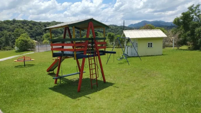 Chácara 20.000m², anexa ao Condomínio Recanto das Hortências, na Br 277 São José dos