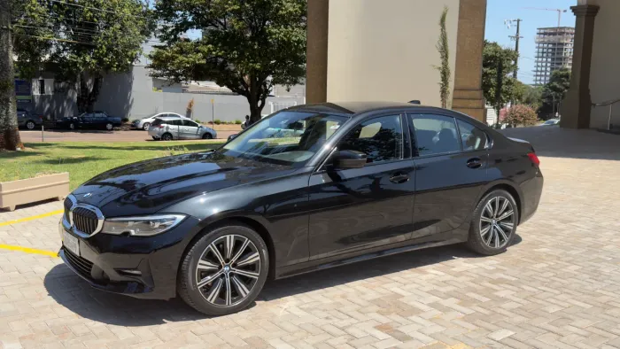 BMW 320I A 2.0 Turbo/activeflex 16V 184cv 4P 2021