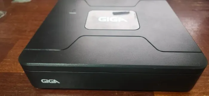 DVR GIGA - Gravador de Vídeo Digital 1080N 4 Canais com HD 500GB