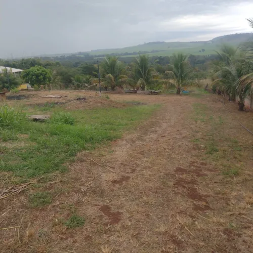Sítio em Ribeirão preto 11 mil metrôs somente terreno com Documentaçao