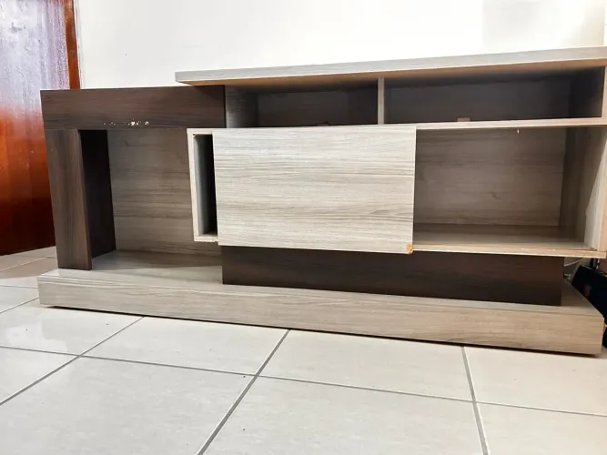 Vende-se hermoso rack para tv