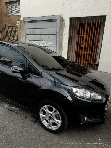 Ford Fiesta SEL 1.6 16V Flex Aut. 5P 2017