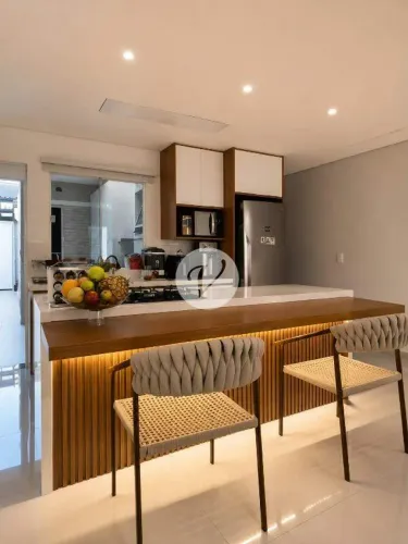 Sobrado à Venda na Vila Camilópolis  Santo André/SP | 130m² | 3 Dormitórios | 1 Suíte com 