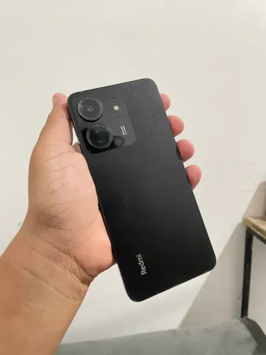 Xiaomi redmi 13c 256gb Pequeno Trinco