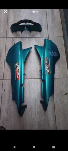 Peças laterais da Honda BIZ