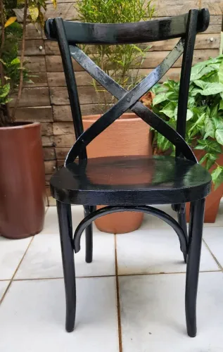 Cadeira madeira modelo X