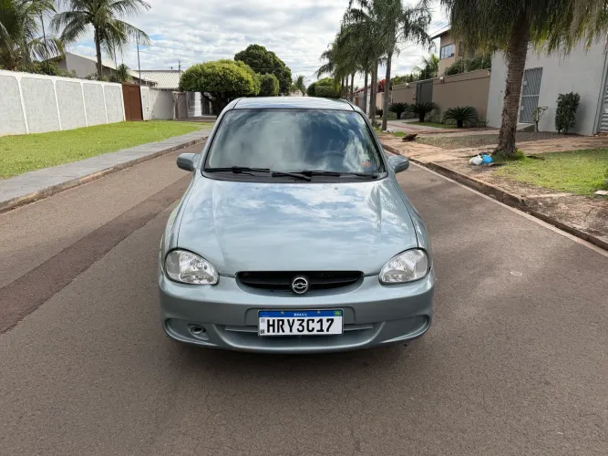 Chevrolet Corsa Sedan 1.0 MPFI 8V 71cv 4P 2003