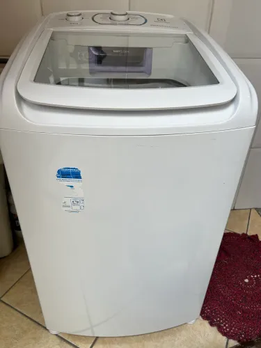Vendo Máquina de Lavar Electrolux 11kg 220w