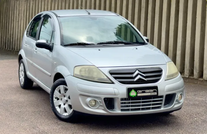 Citroen C3 Exclusive 1.4 Flex 8V 5P 2011