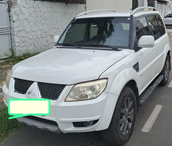 Mitsubishi Pajero TR4 2.0 Flex 16V 4X2 Aut. 2015
