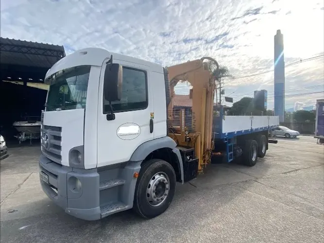 VW 24250 Carroceria Munck 21T  