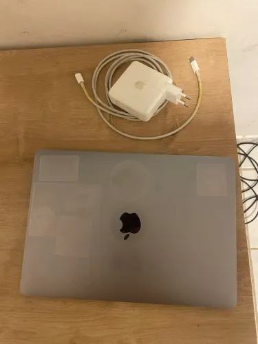 Macbook Pro A1989 Touch Bar 2018 8GB RAM