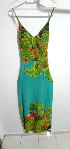 Vestido Longo Festa, Novíssimo! (Tamanho G, mas veste bem M e P)
