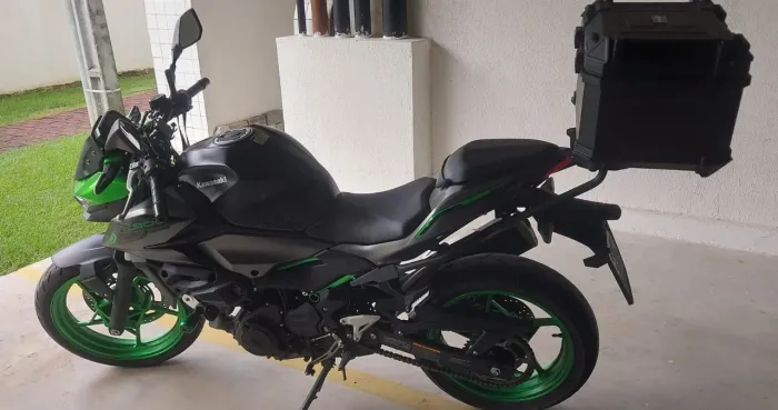 Titulo do anúncio: KAWASAKI Z 500 SE 2025 NOVA !!