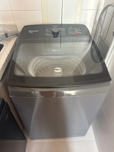 MÁQUINA DE LAVAR ROUPA
