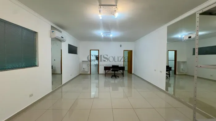 Sala comercial para alugar na Garibaldi Deliberador 60m², Londrina