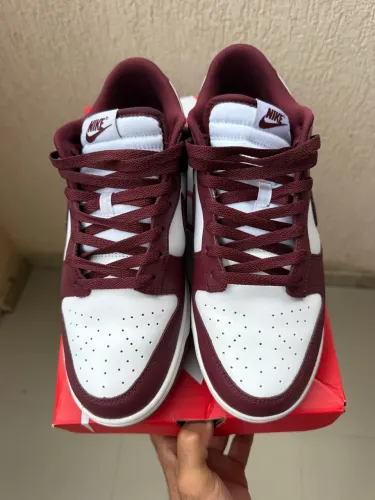 NIKE DUNK LOW REDWOOD TAM 43