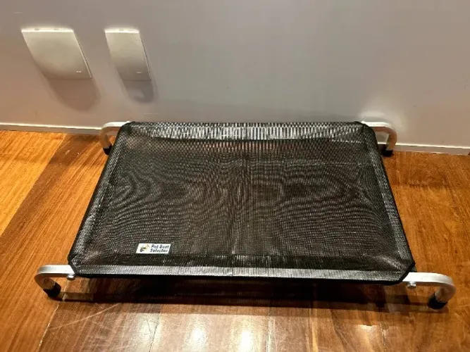 Cama suspensa para PETs