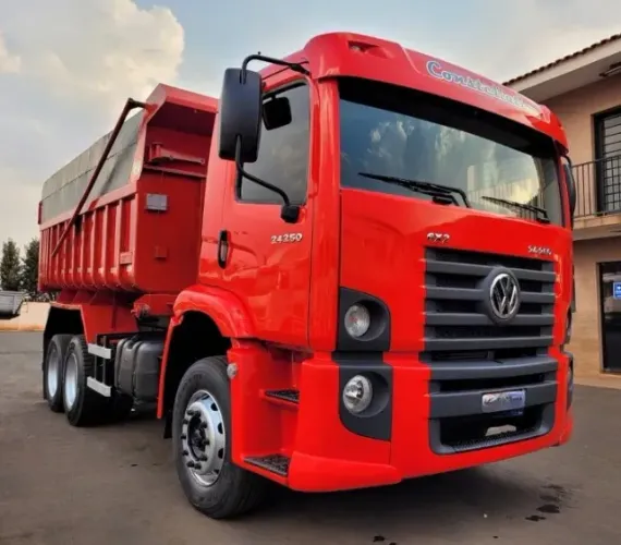 vw 24250 6x2 2011 caçamba 