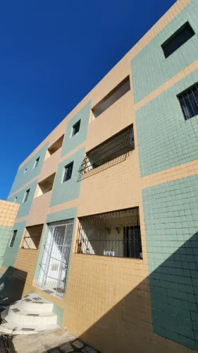Apartamento em Jardim Cidade Universitária com 3 quartos sendo 1 suíte.