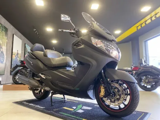 MAXSYM 400 25 MIL KM - FINANCIA ATE 48X - FABY