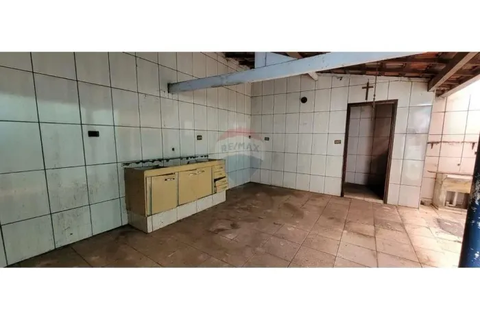 Imóvel para venda tem 82 metros quadrados com 2 quartos em Vila Carmo - Capivari - SP