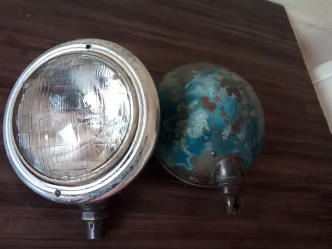 Par Farol para Caminhão Mercedes LP 312