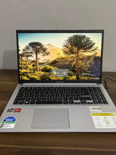 ASUS Notebook ASUS Vivobook 15 M1502, AMD Ryzen 7 5825U, 16GB RAM, 512 GB SSD