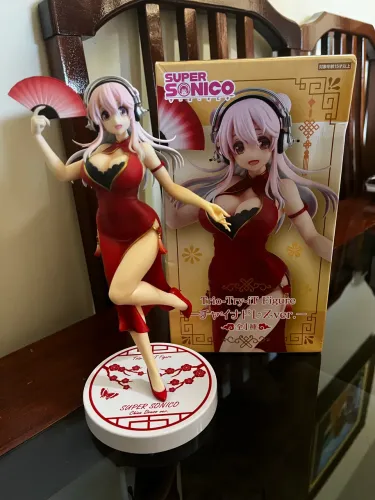 Super sônico chinesa vestido vermelho ORIGINAL