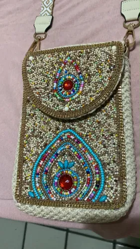 Bolsa artesanal pedrinhas com alça 