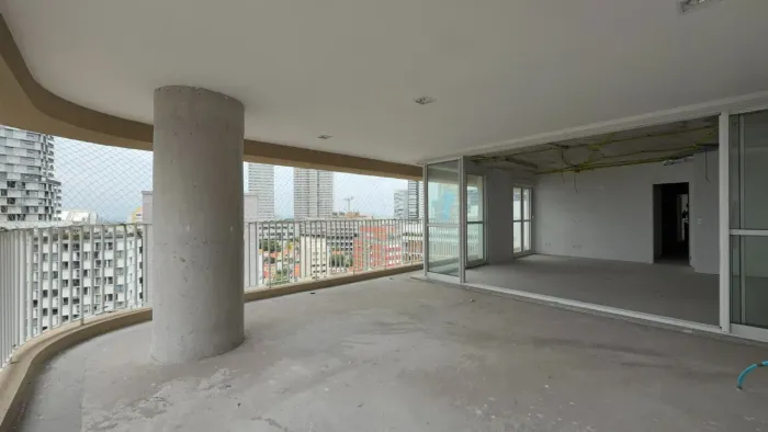 APARTAMENTO À VENDA NA VILA MADALENA, 3 SUÍTES. 3 VAGAS DE GARAGEM + DEPÓSITO.