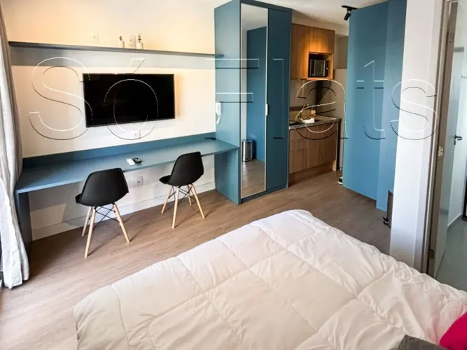 Studio mobiliado à venda no Brooklin com varanda próximo à Estação Brooklin
